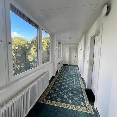 Apartment Panoramablick über Den *