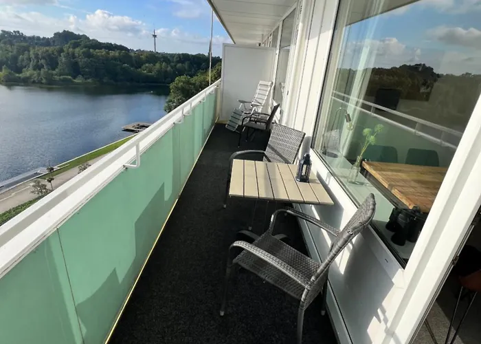 Panoramablick Ueber Den *